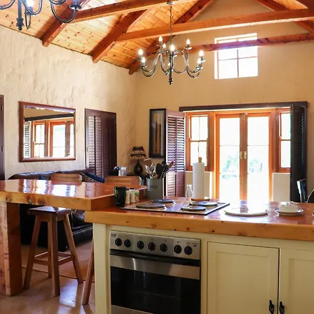 Strathwold Cottages Machadodorp Room photo